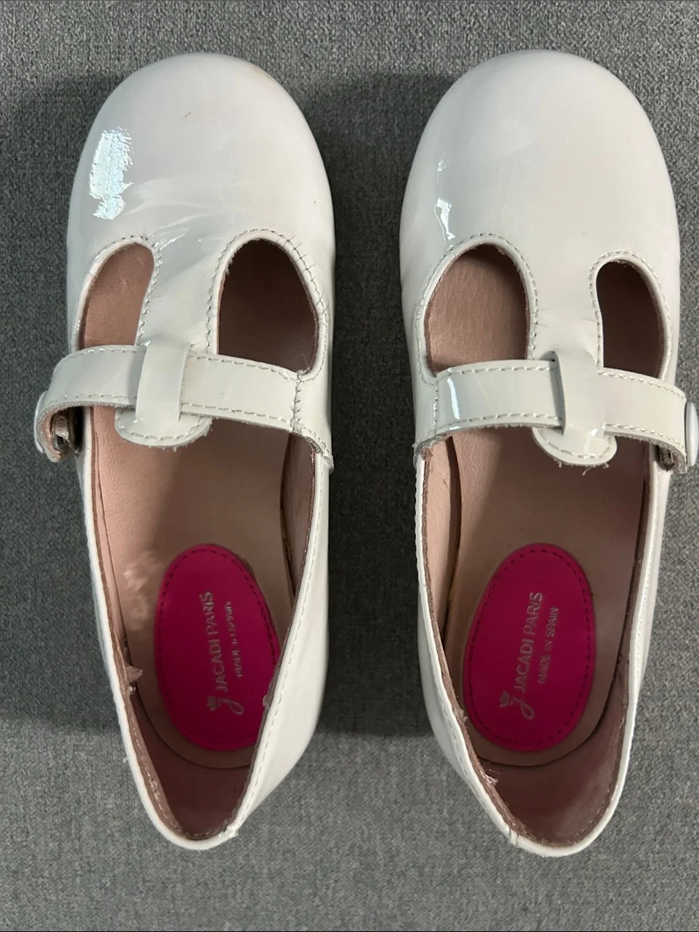 jacardi paris elegant white